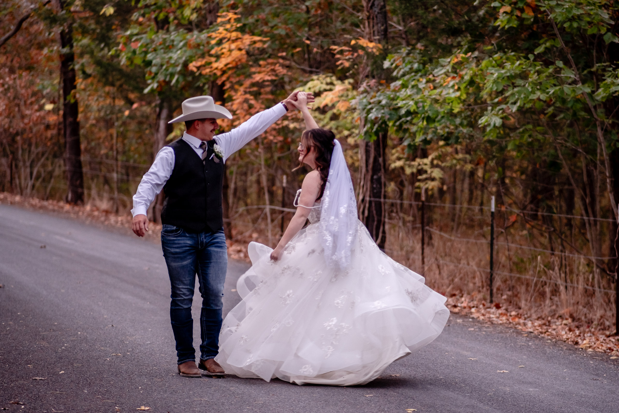 wedding photo at wicked pony near st louis missouri