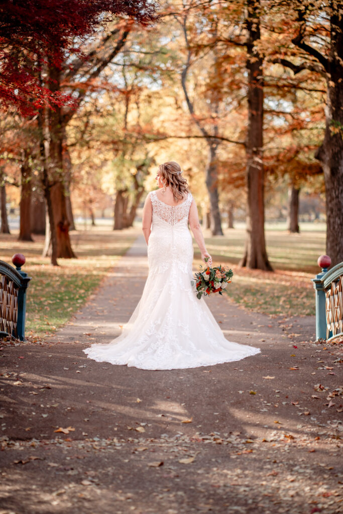 Fall wedding bride